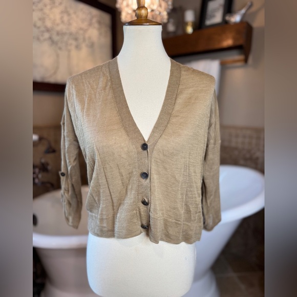 NWT LOFT Tan Button-Up Cardigan cropped size small - Picture 1 of 5